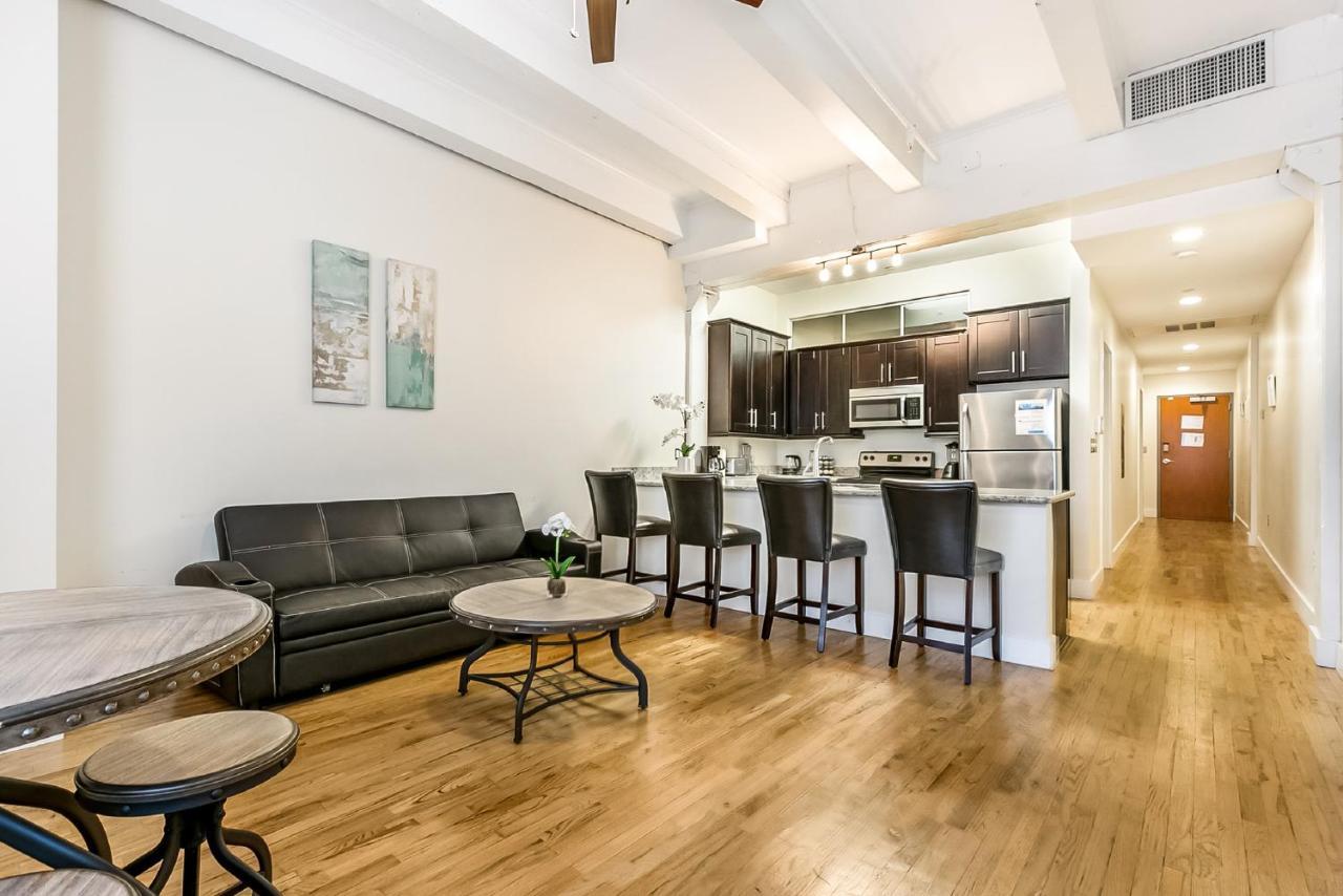Beautiful Condos Steps From French Quarter And Bourbon St Nova Orleães Exterior foto