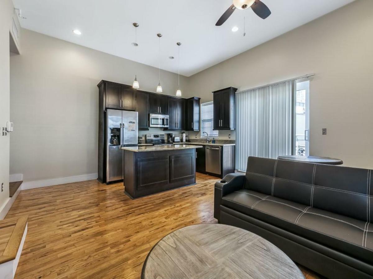 Beautiful Condos Steps From French Quarter And Bourbon St Nova Orleães Exterior foto