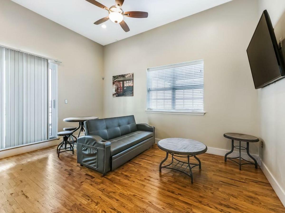 Beautiful Condos Steps From French Quarter And Bourbon St Nova Orleães Exterior foto