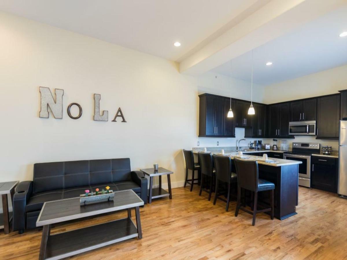 Beautiful Condos Steps From French Quarter And Bourbon St Nova Orleães Exterior foto