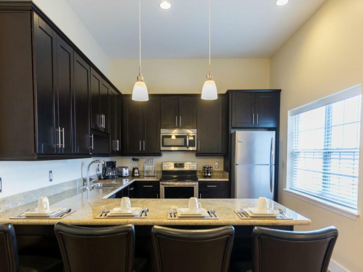 Beautiful Condos Steps From French Quarter And Bourbon St Nova Orleães Exterior foto